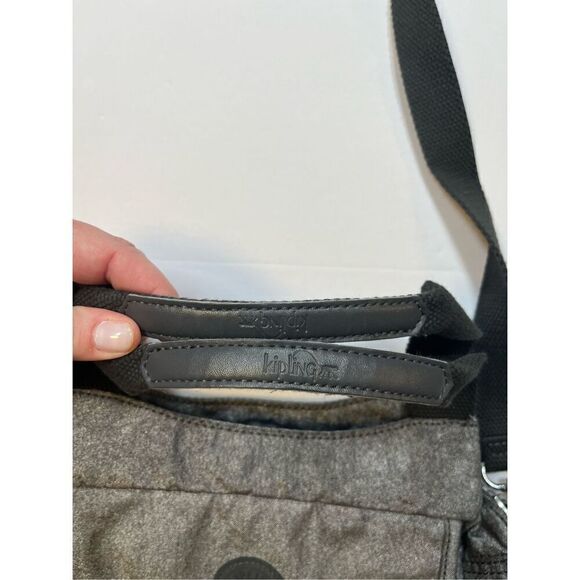 Kipling Crossbody Removable Strap Grab Handle Silver Grey Bag w Roger Monkey EUC - Picture 13 of 16